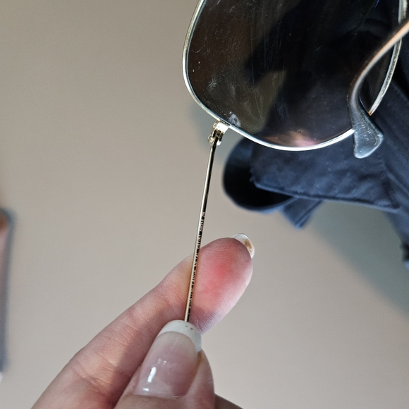 Ray-Ban Brown Sunglasses Classic Accessories - Picture 5 of 5